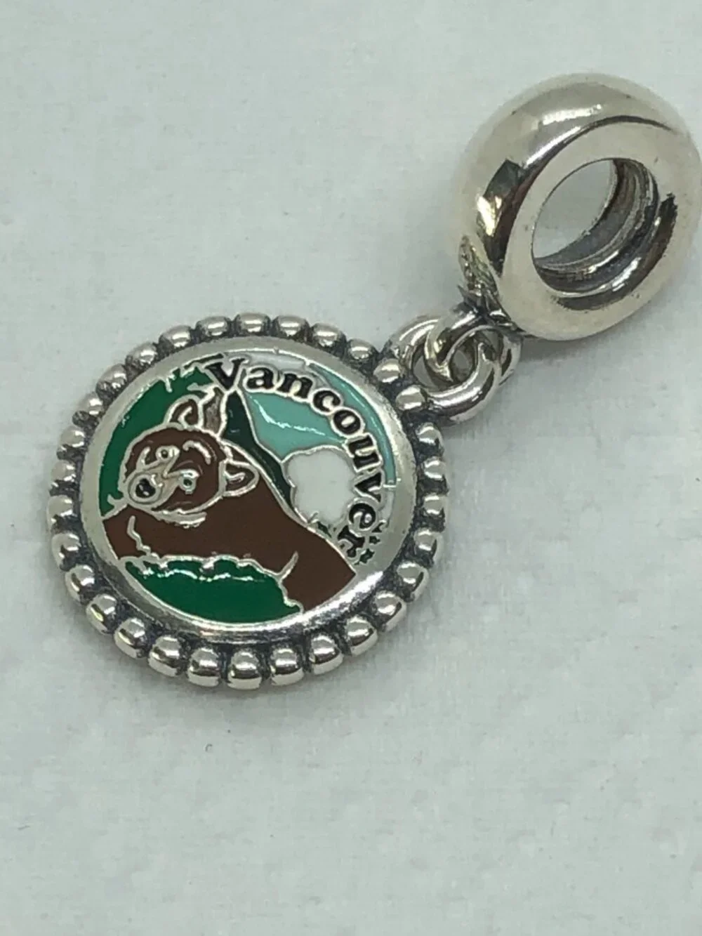 ✨ ✨ PANDORA Vancouver Bear Dangle Charm Chattanooga TN travel Charm